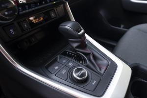 Toyota RAV4 Prime SE 2020 года 